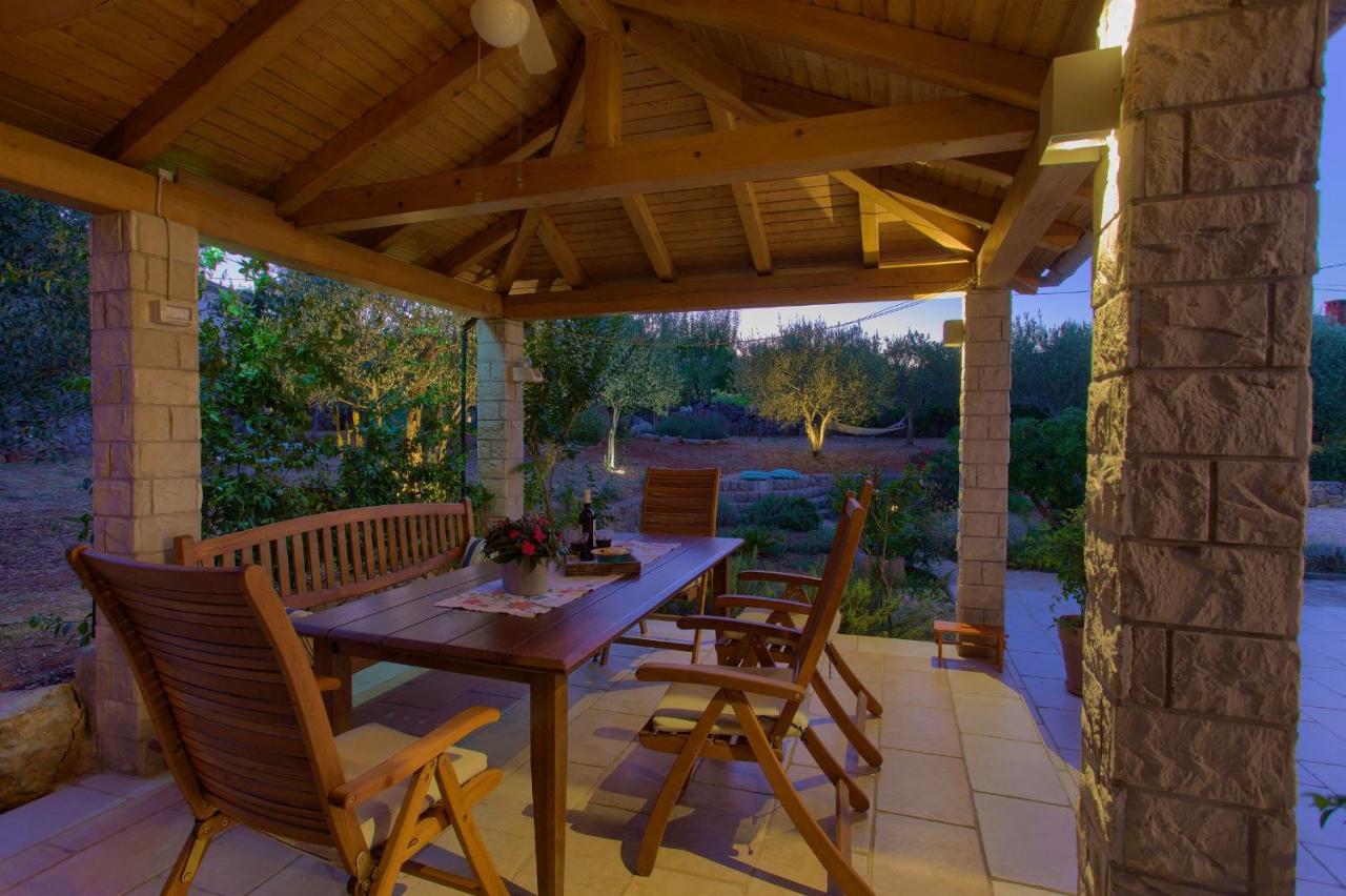 Holiday Home Lavanda Kornic Exterior photo